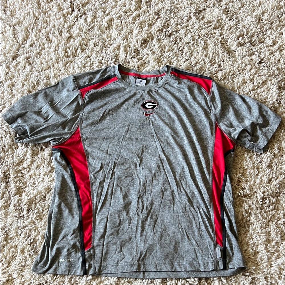Georgia Bulldogs UGA football Gray and Red Men's Nike Dri-Fit Athletic Shirt, XL